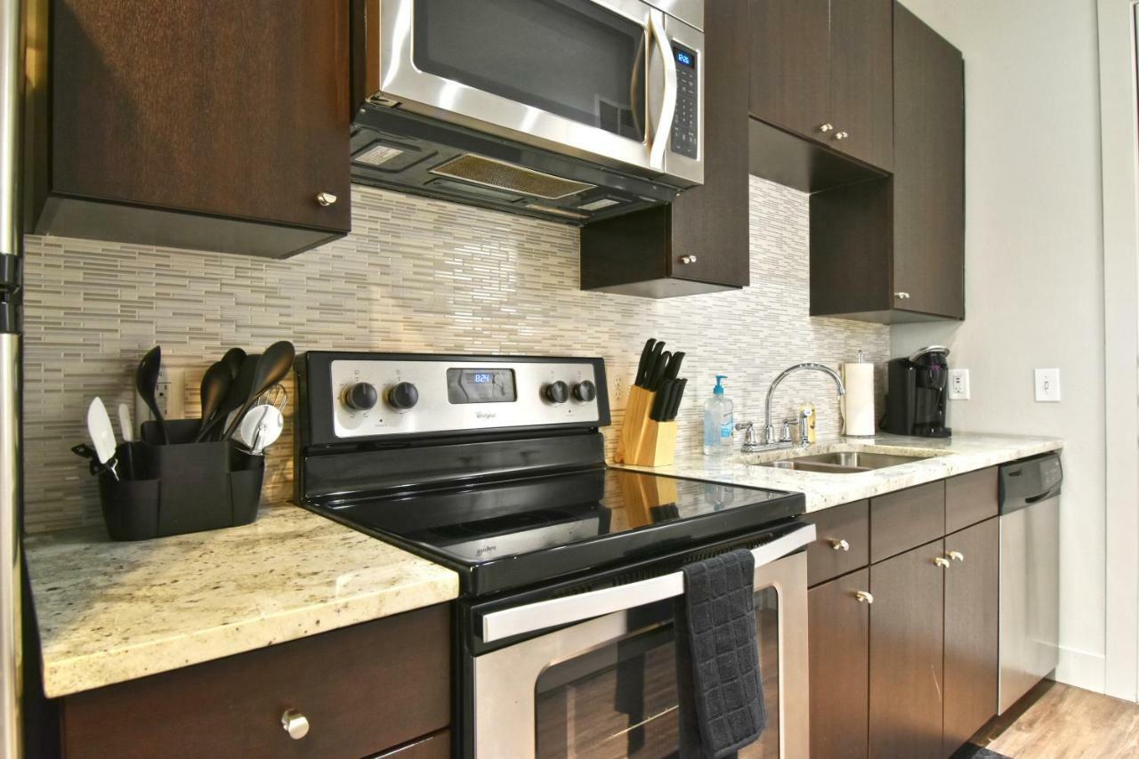 Ga Living Suites - Knox District Uptown Даллас Экстерьер фото